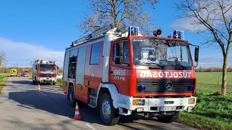 Tűzeset történt egy tiszanána-i raktárban.