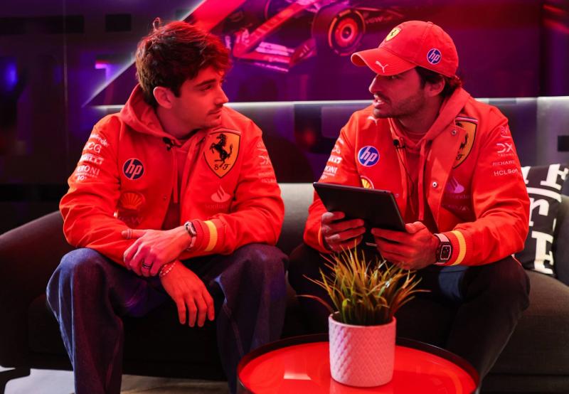 Sainz biztosítja, hogy a Ferrari kulcsfontosságú bajnoki versenyén nem engedik, hogy a Leclerc-kel folytatott rivalizálás befolyásolja a csapat teljesítményét. | M4 Sport