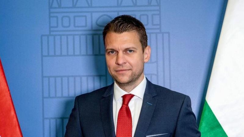Menczer Tamás kezébe került egy izgalmas levél.