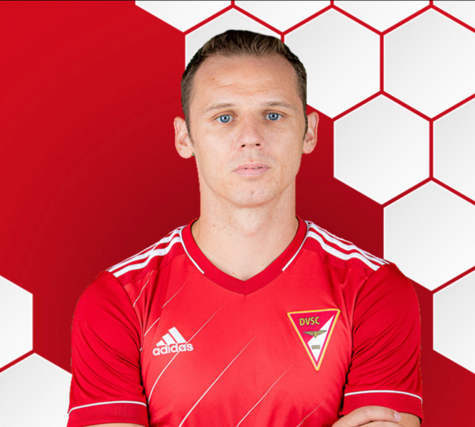 A DVSC ikonjának búcsúját ünnepeljük: a 22-szeres válogatott labdarúgó visszavonul a pályafutásától | ma7.sk