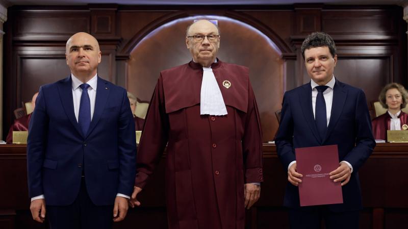 Nicusor Dan államfő a Nemzeti Liberális Párt elnökét választotta a kormányfői posztra.