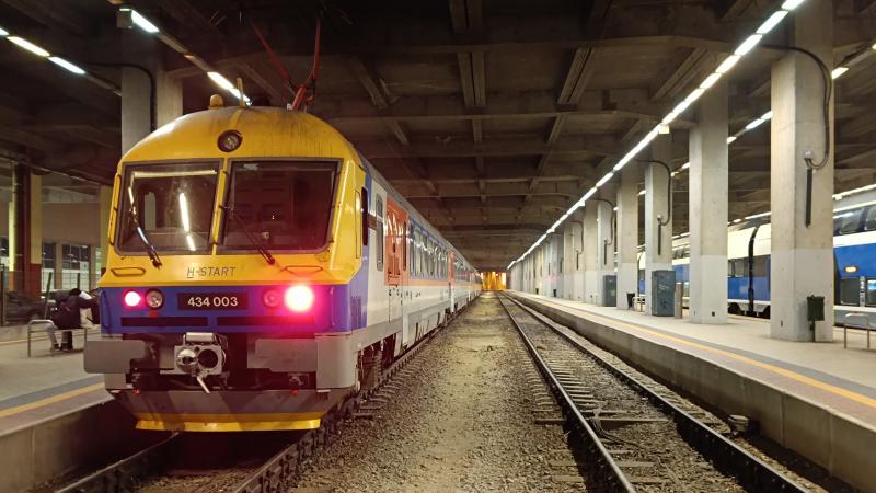 Eurostat adatai alapján Magyarországon az utazóközönség száma a vasúton az elmúlt évben drámai mértékben megnövekedett.