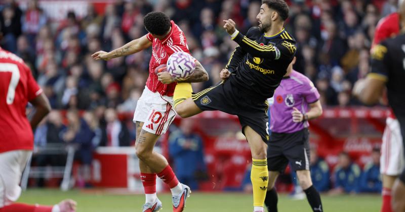 Két perc leforgása alatt két találatot kaptak, így véget ért a Manchester United sikersorozata.